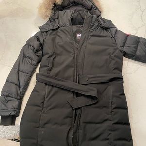 Women’s Canada goose parka